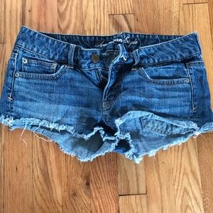 American Eagle Denim Shorts Size 4